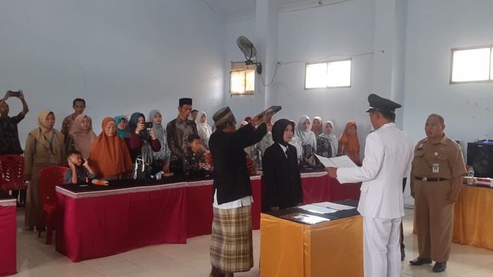 Pengambilan Sumpah dan Pelantikan Perangkat Desa Jabatan kepala Dusun II 01